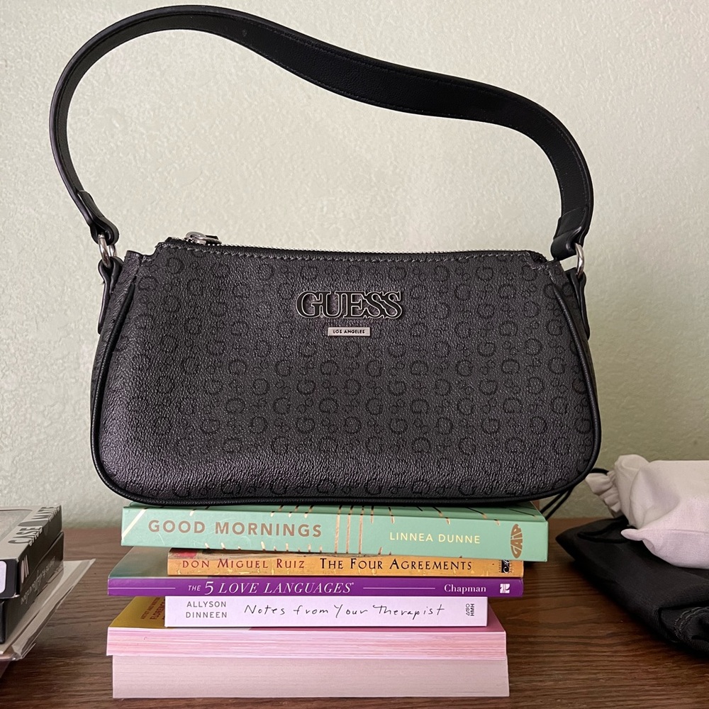 Guess shoulder purse